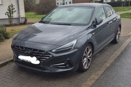 Hyundai i30 41.500 km 18.500 &euro; Ratingen 40885