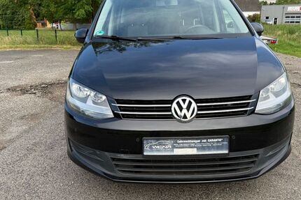 VW Sharan 178.000 km 7.990 &euro; Neukirchen-Vluyn (bei Duisburg) 47506