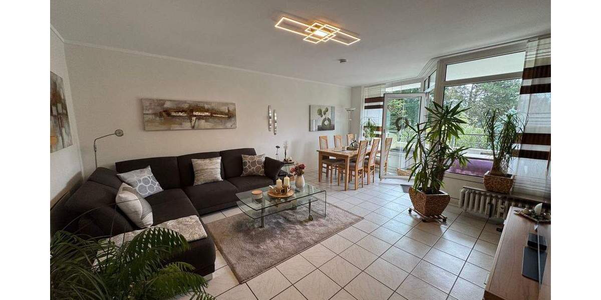 Etagenwohnung Mönchengladbach Rheydt - 3 Zimmer, 87 m&sup2;, 175.000&euro; | Angebot:25745903