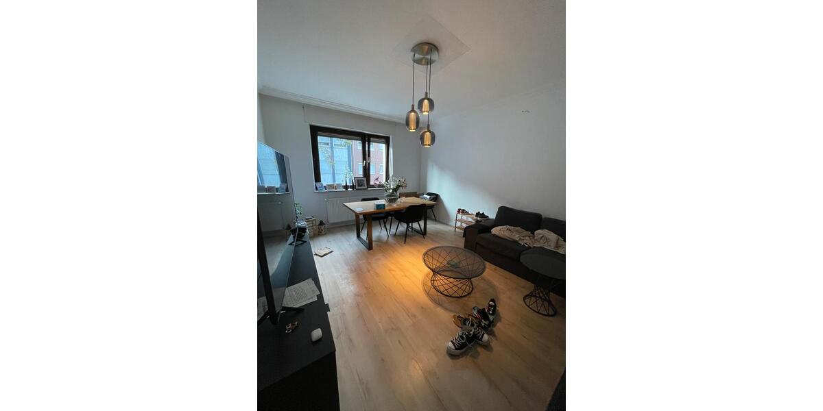 Etagenwohnung Mönchengladbach Süd - 3 Zimmer, 87 m&sup2;, 1.350&euro; | Angebot:26588817