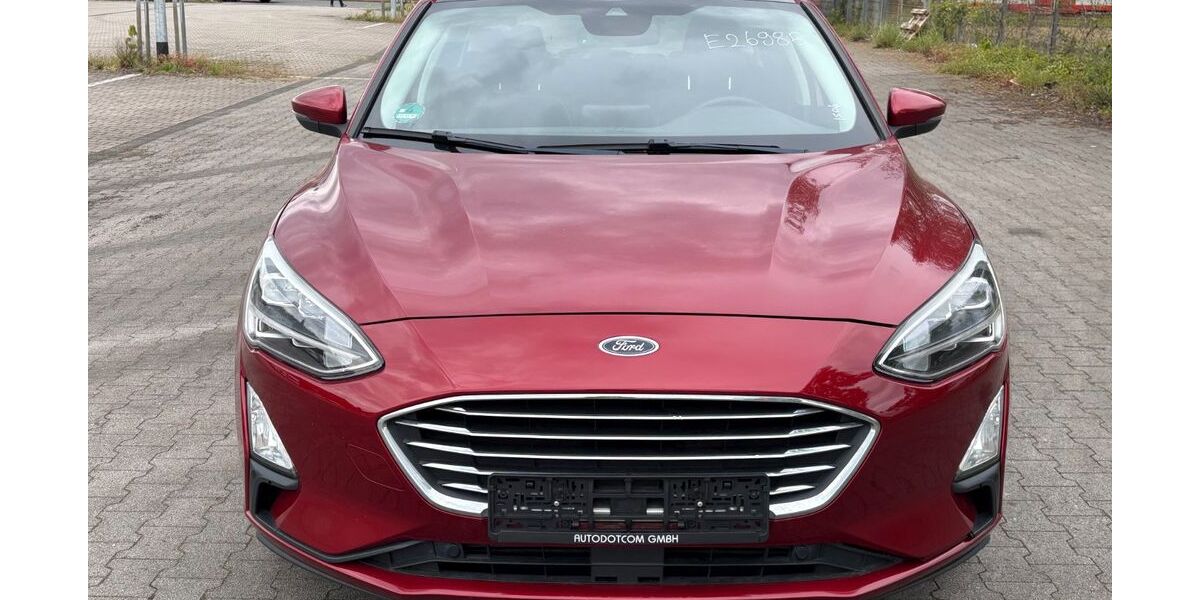Ford Focus 148.143 km 9.900 &euro; Duisburg 47055