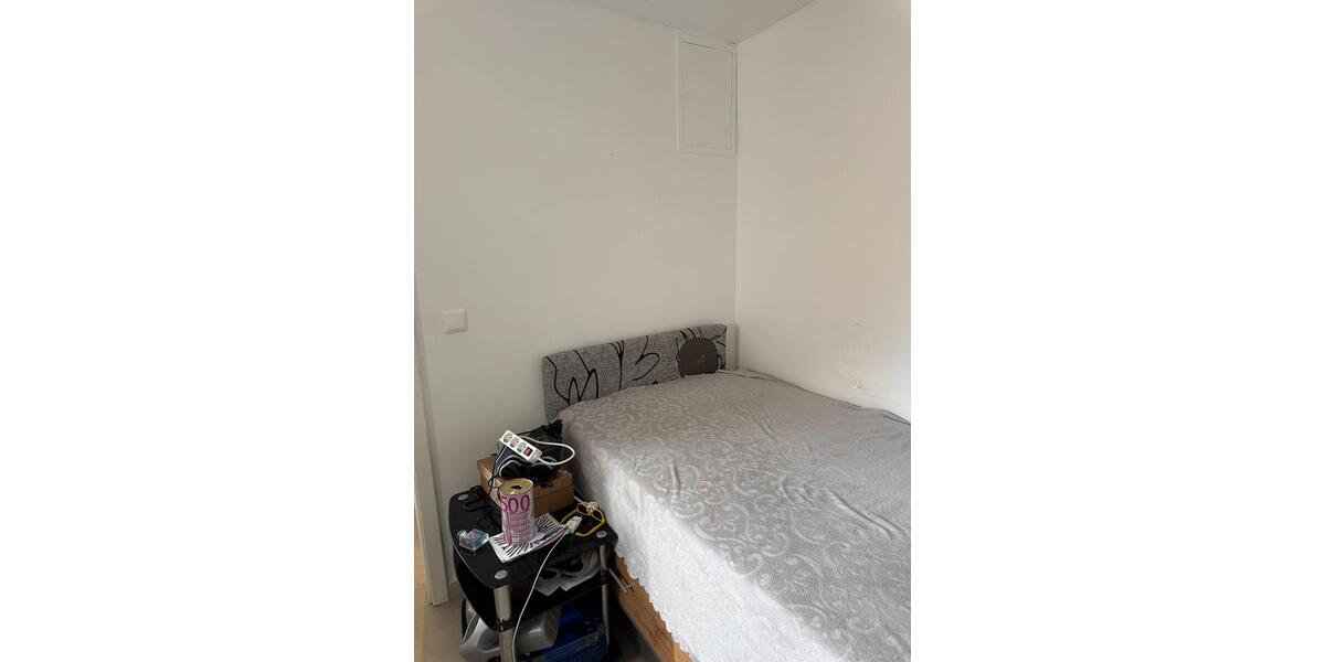 Etagenwohnung Grevenbroich Neuenhausen - 3 Zimmer, 65 m&sup2;, 800&euro; | Angebot:26618840