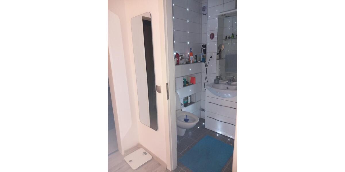 Erdgeschoßwohnung Mönchengladbach West - 4 Zimmer, 96 m&sup2;, 1.000&euro; | Angebot:26413547