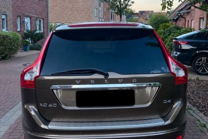 Volvo XC60 185.000 km 15.500 &euro; Neuss 41472