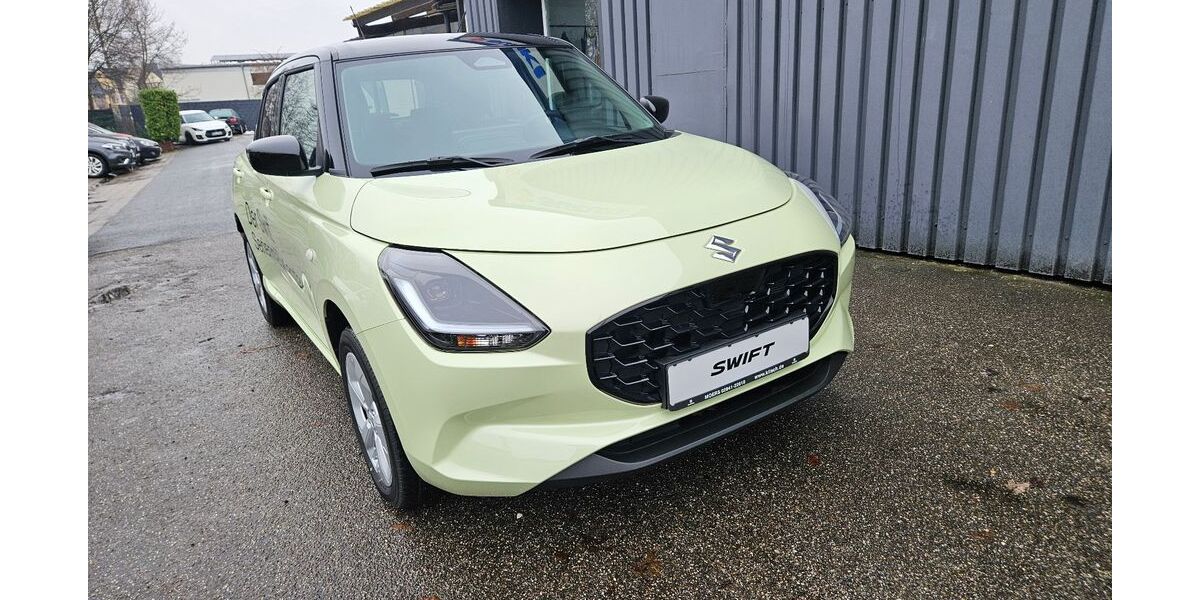 Suzuki Swift 7.998 km 17.890 &euro; Moers 47441