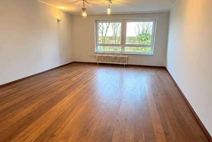 Wohnung Erkrath Hochdahl - 3 Zimmer, 82 m&sup2;, 1.000&euro; | Angebot:27703009