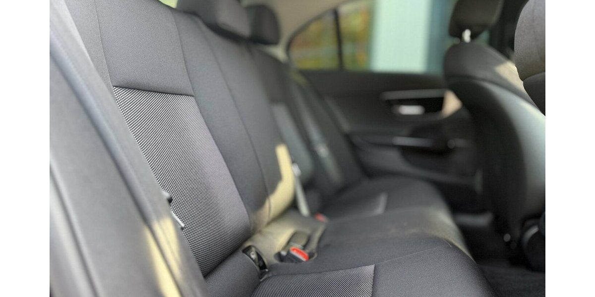 Mercedes-Benz C 200 d Keyless / NAVI / Tempomat / Digit. Tacho 31.000 km 33.990 &euro; Mönchengladbach 41066