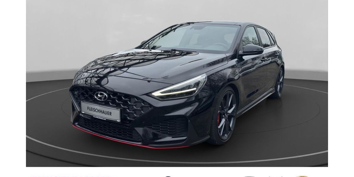 Hyundai i30 99.380 km 27.950 &euro; Mönchengladbach 41238