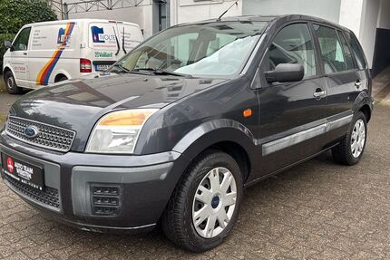 Ford Fusion 63.453 km 3.790 &euro; Düsseldorf 40591