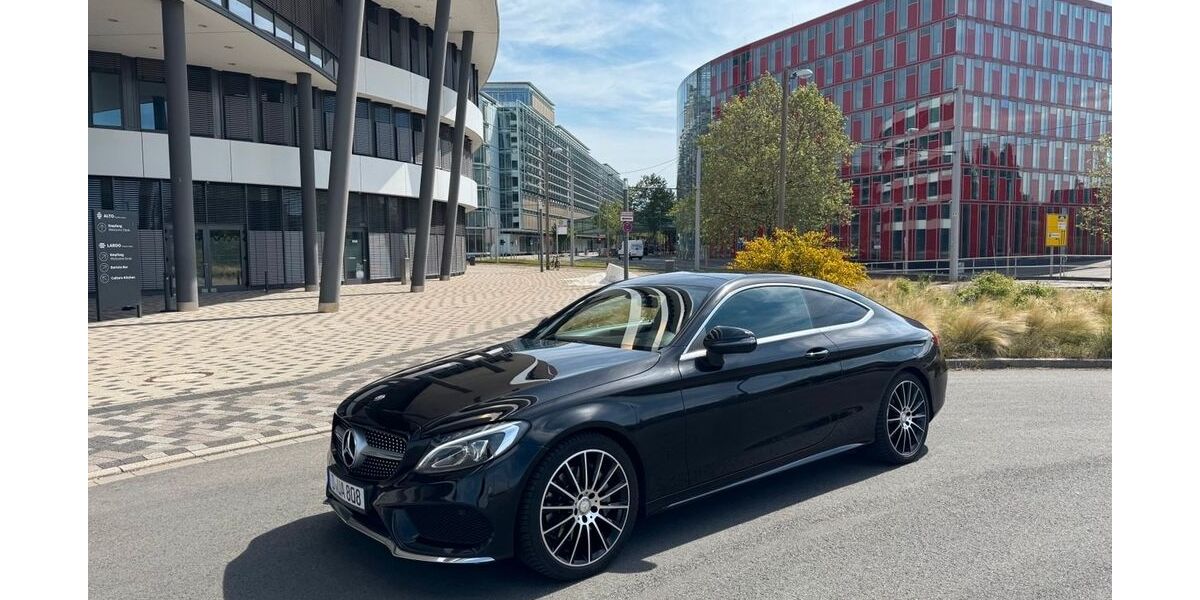 Mercedes-Benz C 250 160.500 km 24.700 &euro; Düsseldorf 40549