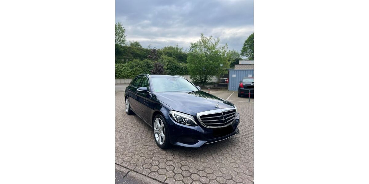 Mercedes-Benz C 250 141.000 km 19.200 &euro; Düsseldorf 40593