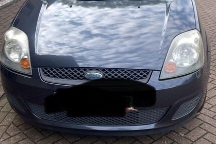 Ford Fiesta 111.500 km 2.550 &euro; Jüchen 41363