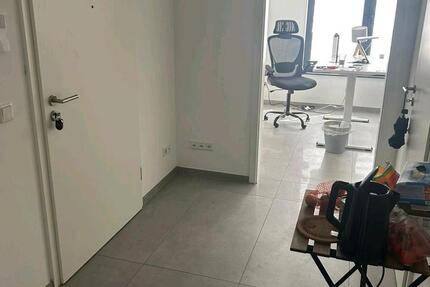 Wohnung Duisburg Essenberg - 1 Zimmer, 65 m&sup2;, 750&euro; | Angebot:26193555