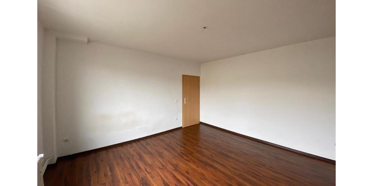 Etagenwohnung Duisburg Mittelmeiderich - 1 Zimmer, 68 m&sup2;, 99.000&euro; | Angebot:26036451