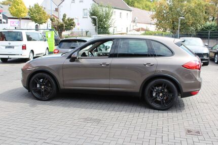 Porsche Cayenne 191.000 km 14.900 &euro; Meerbusch 40667