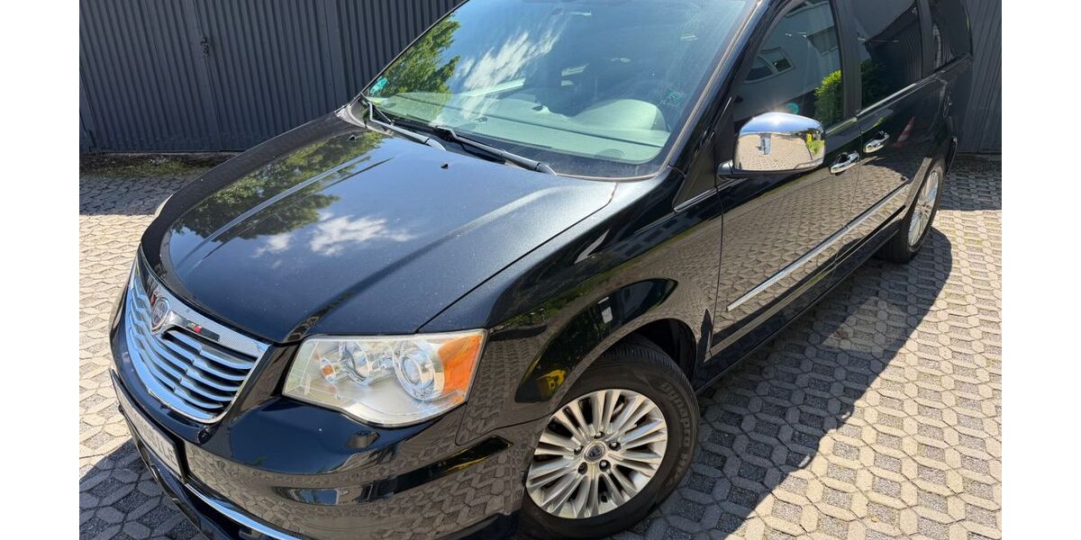 Lancia Voyager 160.000 km 6.899 &euro; Düsseldorf 40231