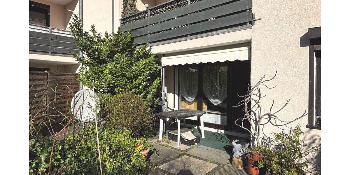 Etagenwohnung Krefeld Cracau - 3 Zimmer, 95 m&sup2;, 189.000&euro; | Angebot:25741183