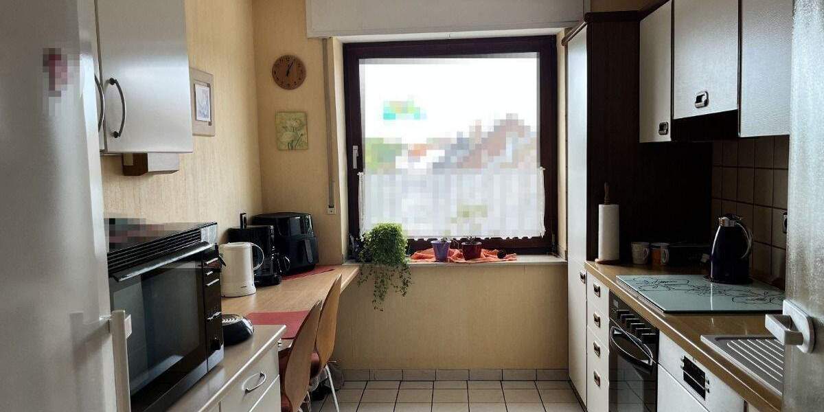 Etagenwohnung Duisburg Bergheim - 3 Zimmer, 81 m&sup2;, 175.000&euro; | Angebot:25746767