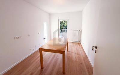 MODERNISIERTER ALTBAUCHARME IN TOP LAGE - Erdgeschoßwohnung Kaarst | Angebot:27657430