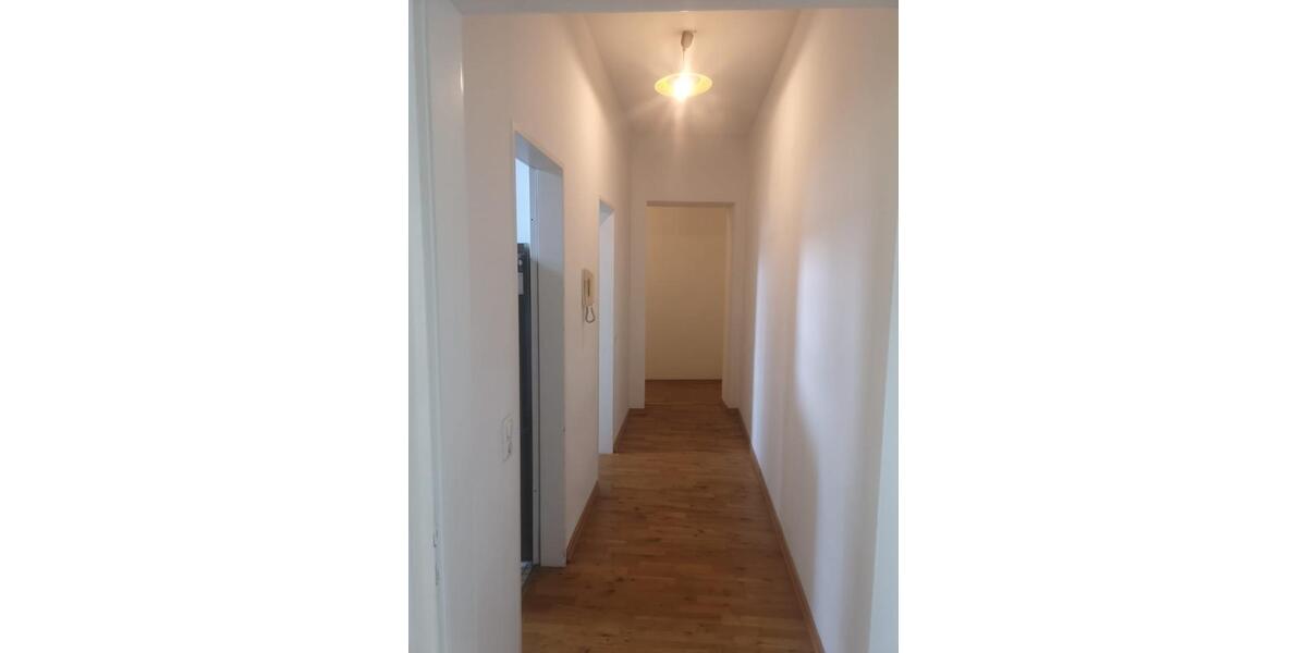Etagenwohnung Düsseldorf Stadtbezirk 2 - 2 Zimmer, 58 m&sup2;, 600&euro; | Angebot:25900266