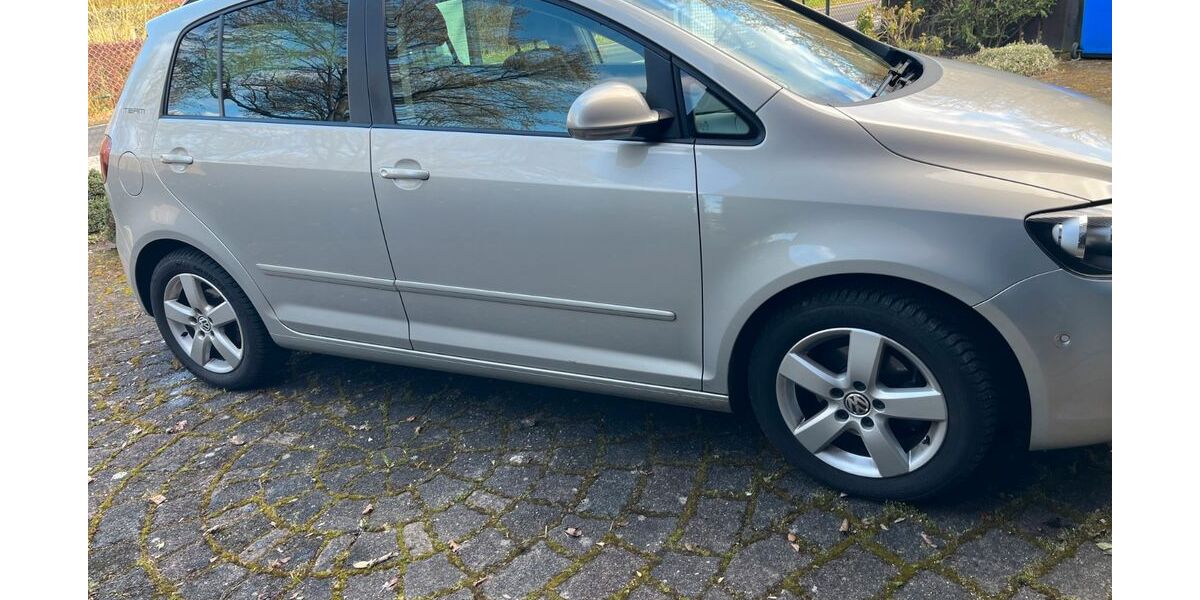VW Golf Plus 70.000 km 5.990 &euro; Grefrath 47929