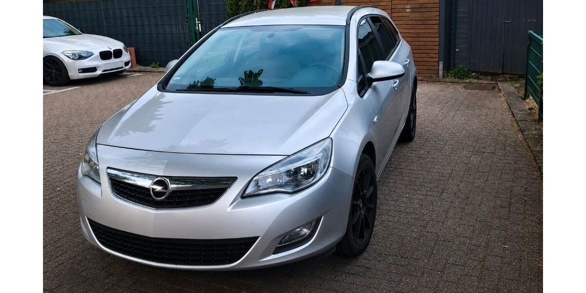 Opel Astra 202.500 km 1.499 &euro; Neuss 41464