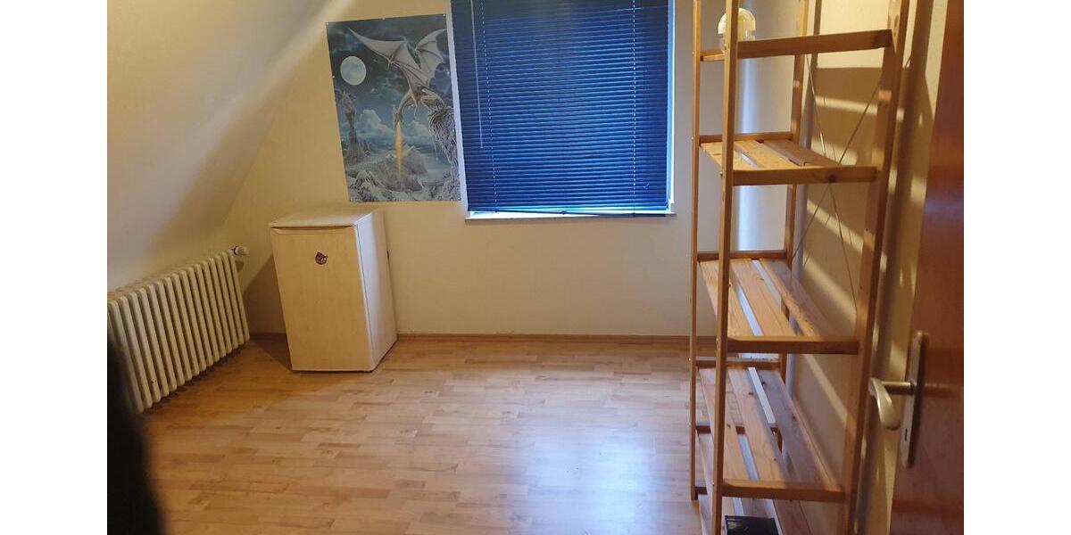 Etagenwohnung Wegberg - 1 Zimmer, 16 m&sup2;, 298&euro; | Angebot:26020402