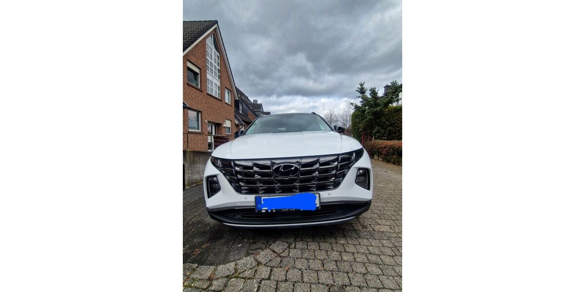 Hyundai TUCSON 46.610 km 27.300 &euro; Schwalmtal 41366