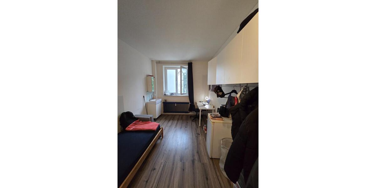 Etagenwohnung Düsseldorf Pempelfort - 1 Zimmer, 1 m&sup2;, 560&euro; | Angebot:25887295