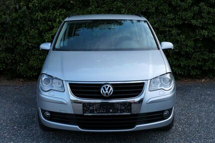 VW Touran 182.000 km 3.950 &euro; Mönchengladbach 41063