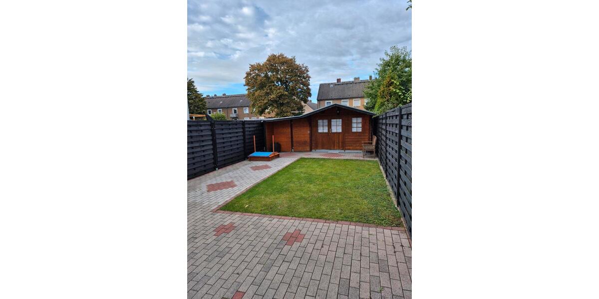 Reihenhaus Kamp-Lintfort Lintfort - 9 Zimmer, 145 m&sup2;, 375.500&euro; | Angebot:24442922