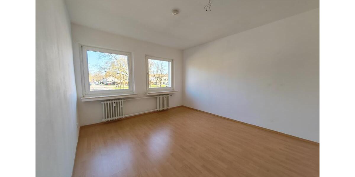 Etagenwohnung Duisburg Huckingen - 2 Zimmer, 70 m&sup2;, 649&euro; | Angebot:25402960