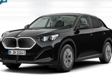 BMW iX2 14.599 km 44.590 &euro; Duisburg 47119