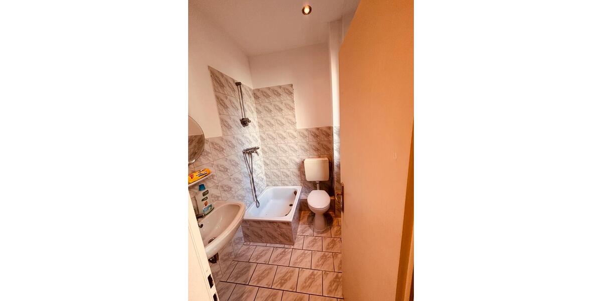Erdgeschoßwohnung Krefeld - 1.5 Zimmer, 36 m&sup2;, 81.500&euro; | Angebot:26103876