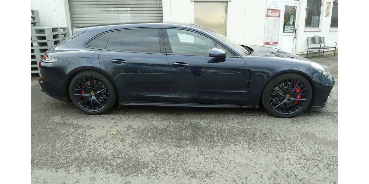 Porsche Panamera Turbo Sport Turismo Chrono Pano Matrix 105.000 km 62.900 &euro; Ratingen 40885