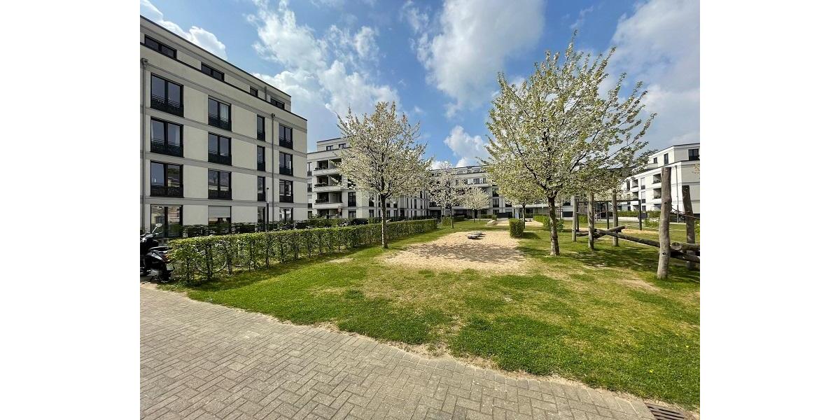 Etagenwohnung Düsseldorf Stadtbezirk 3 - 4 Zimmer, 112 m&sup2;, 1.984&euro; | Angebot:24381389