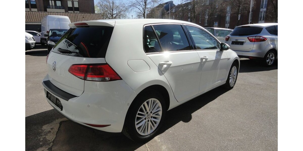 VW Golf Cup 1,4 BMT Autom.Klimatr.SHZ.PDC. 2.Hd 147.000 km 10.950 &euro; Neuss 41462