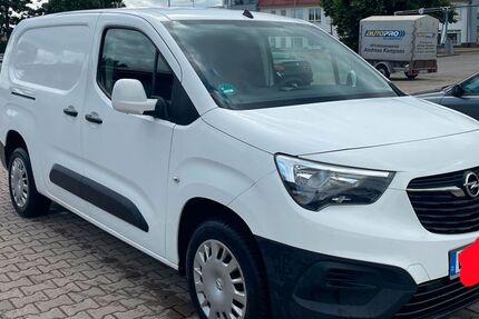 Opel Combo 74.600 km 11.900 &euro; Willich 47877