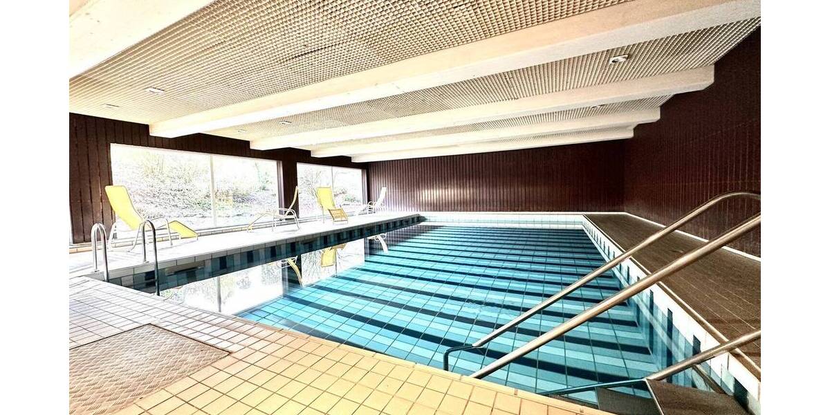 Etagenwohnung Neuss Gnadental - 4 Zimmer, 140 m&sup2;, 1.550&euro; | Angebot:26641440