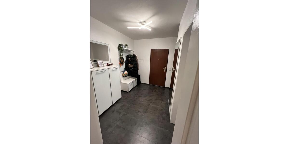 Etagenwohnung Grevenbroich - 3 Zimmer, 75 m&sup2;, 189.000&euro; | Angebot:26036453