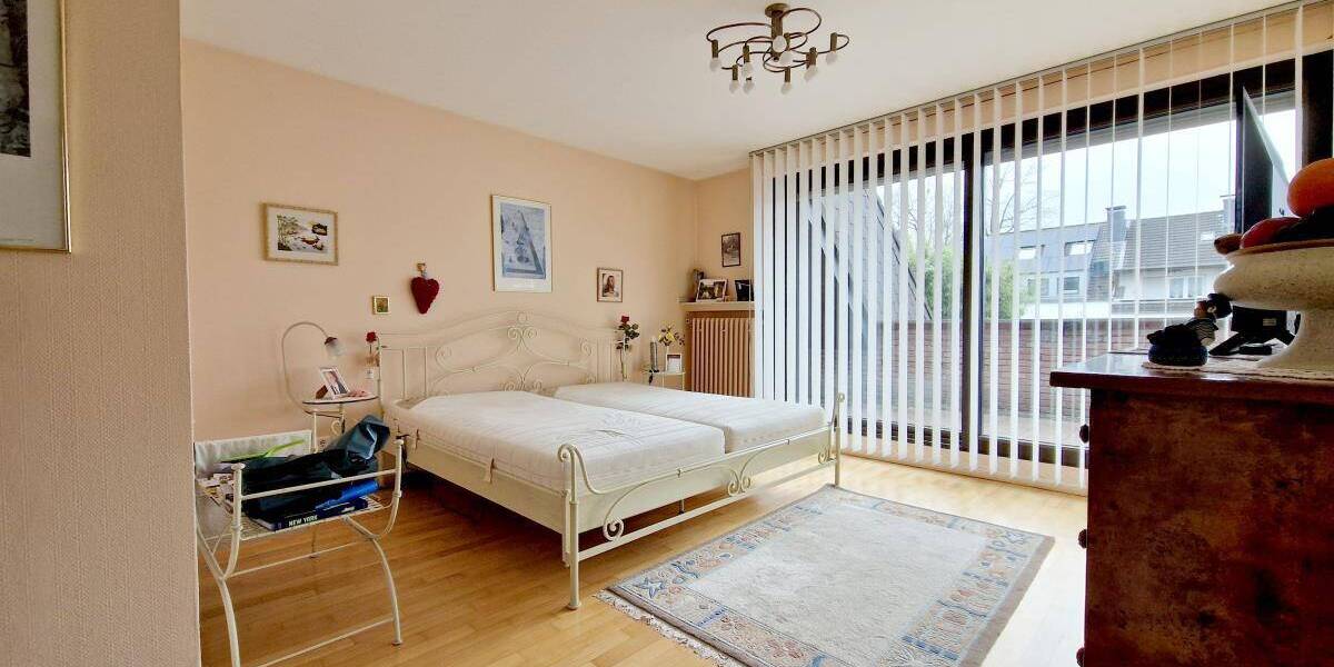 Einfamilienhaus Mülheim Holthausen - 5 Zimmer, 216 m&sup2;, 519.000&euro; | Angebot:26038287