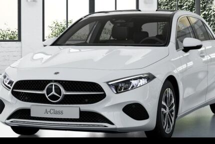 Mercedes-Benz A 180 9.900 km 32.490 &euro; Düsseldorf 40470