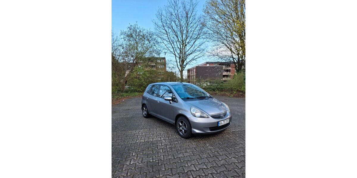 Honda Jazz 224.903 km 2.300 &euro; Viersen 41748
