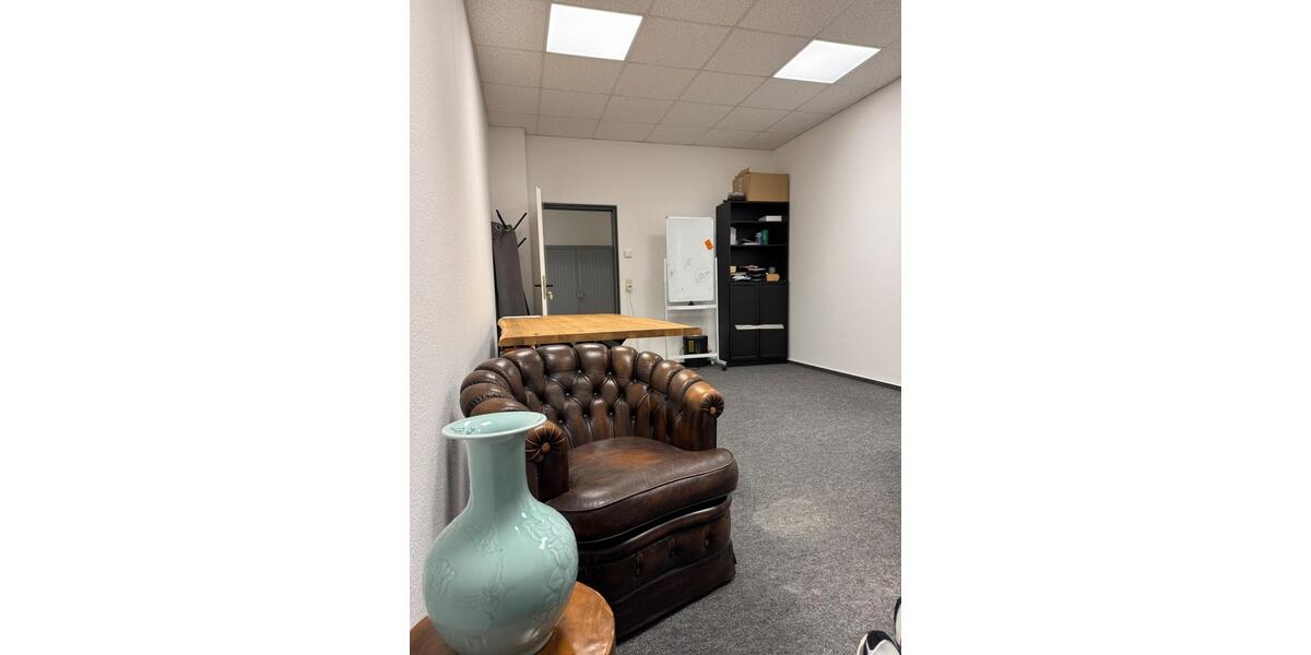 Gewerbeobjekt Düsseldorf Stadtbezirk 3 - 550&euro; | Angebot:25862541