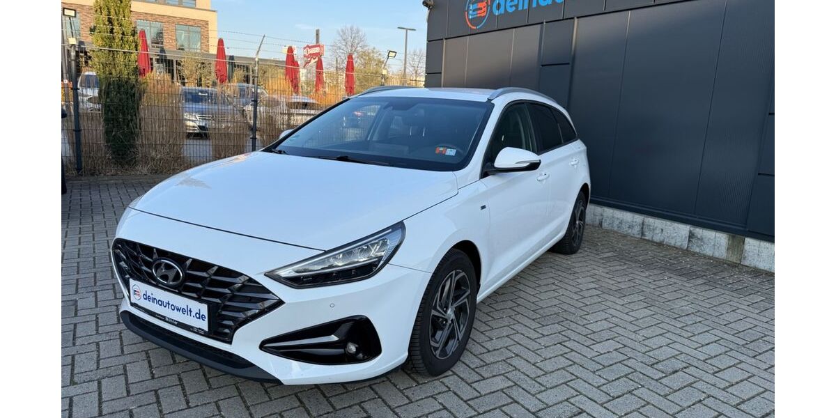 Hyundai i30 79.000 km 14.900 &euro; Dormagen 41540