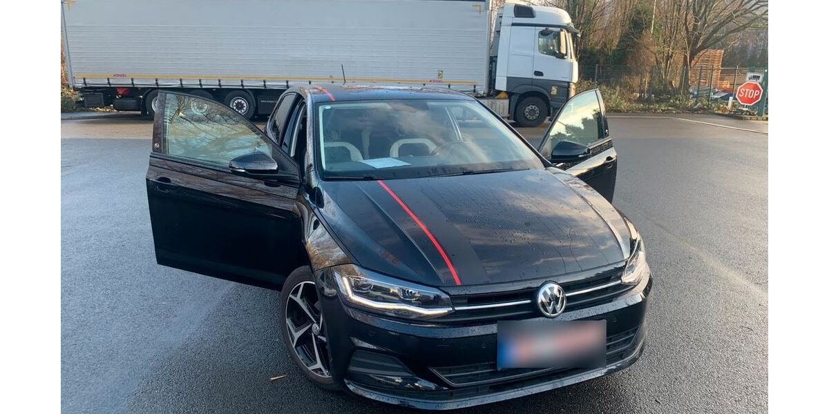 VW Polo 73.500 km 11.380 &euro; Düsseldorf 40479