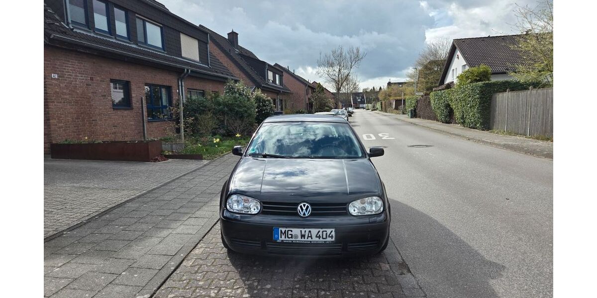VW Golf 227.000 km 700 &euro; Mönchengladbach 41239
