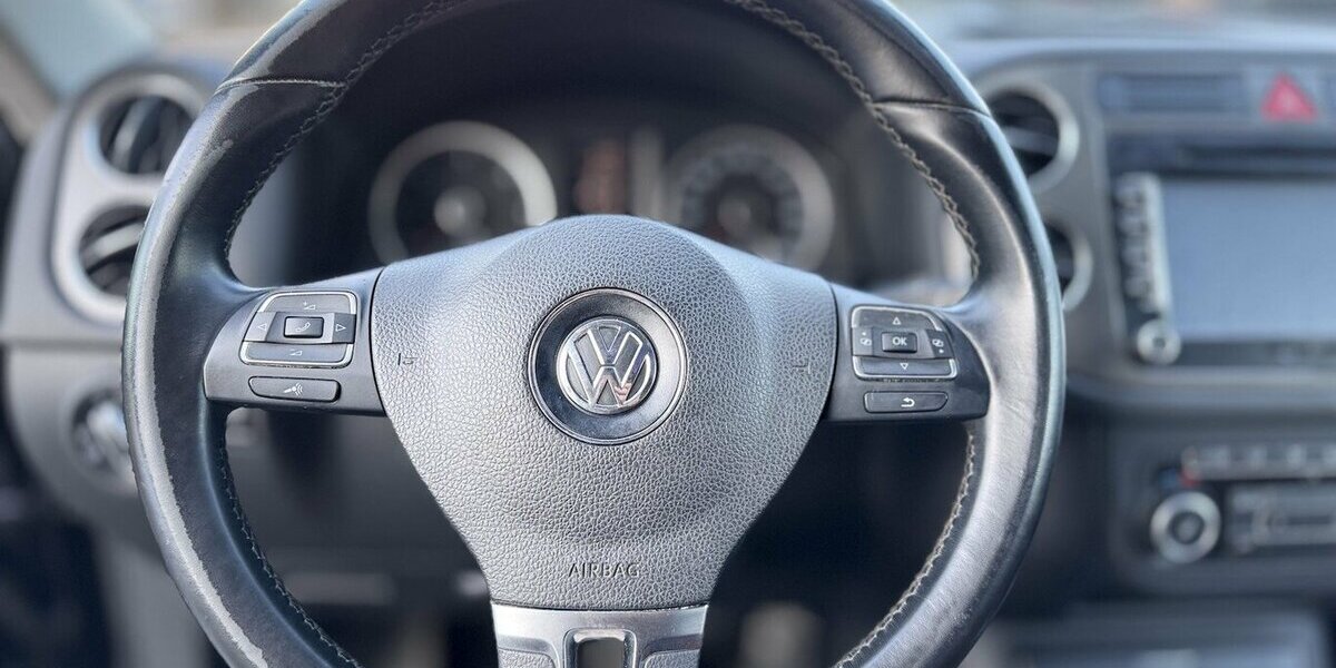 VW Tiguan Sport & Style / Allrad/ Automatik / Leder 195.000 km 8.900 &euro; Mönchengladbach 41066
