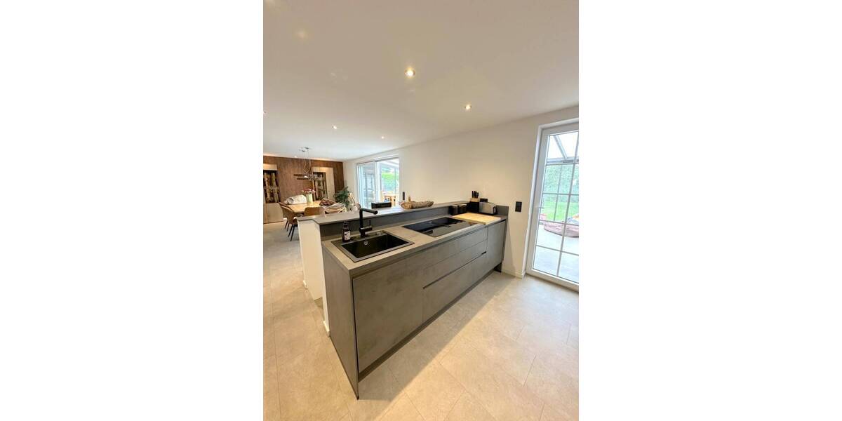 Einfamilienhaus Mönchengladbach Hardt - 7 Zimmer, 213 m&sup2;, 599.000&euro; | Angebot:25801284