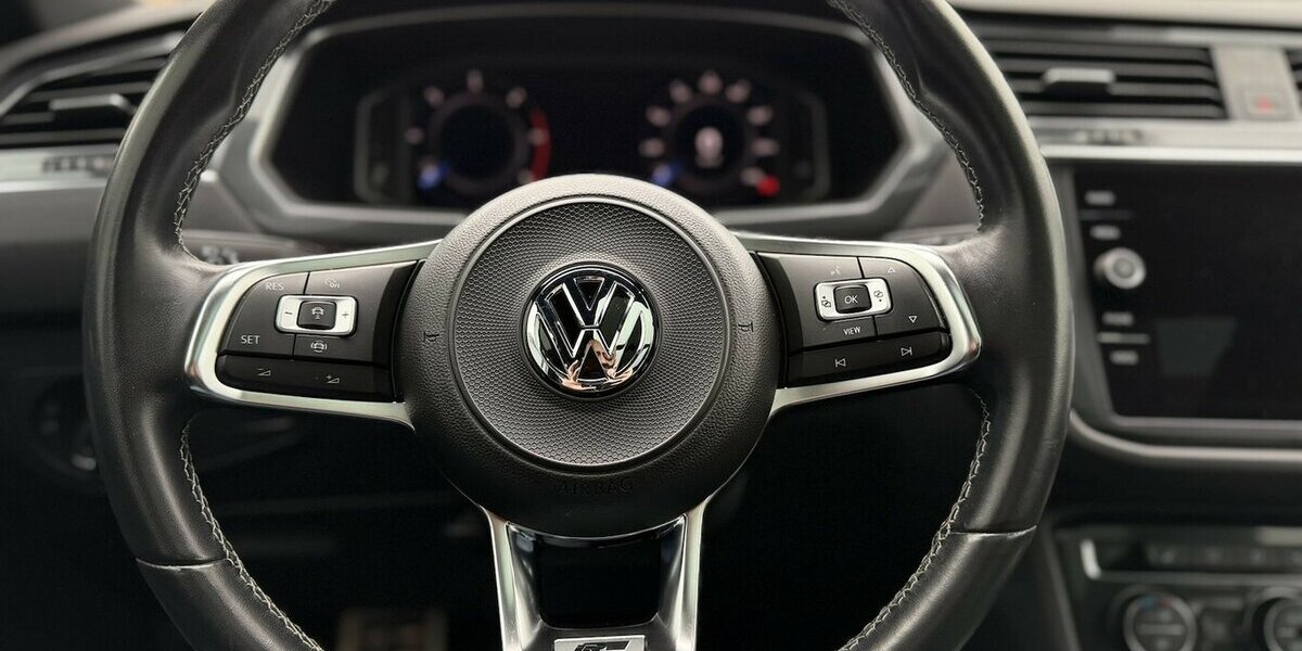 VW Tiguan Allspace R- line/ 4Motion/ 240PS/ PANO 99.000 km 31.900 &euro; Mönchengladbach 41066